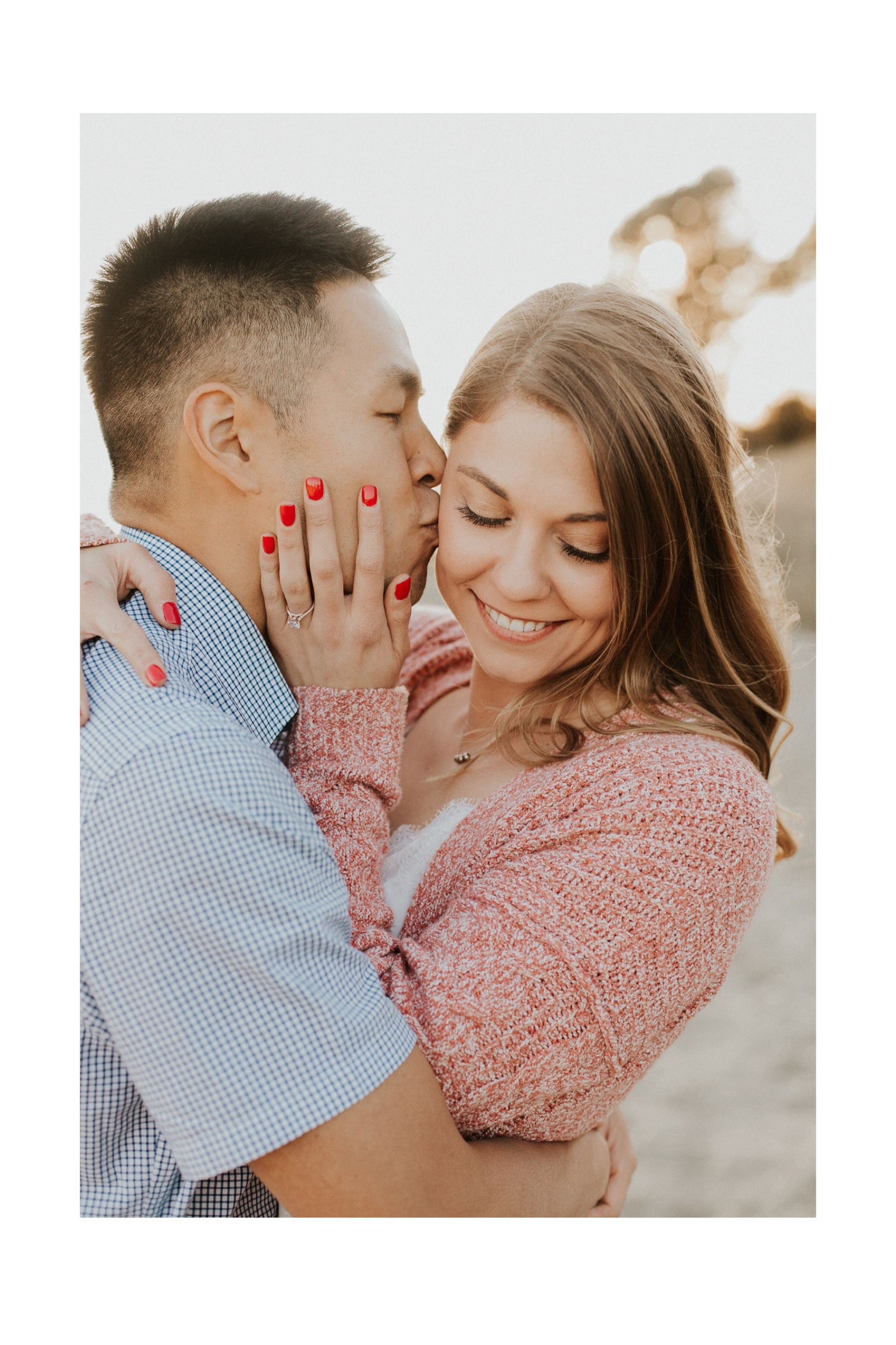 Sunset engagement shoot at Discovery Park, Seattle by Sarah Anne Photography