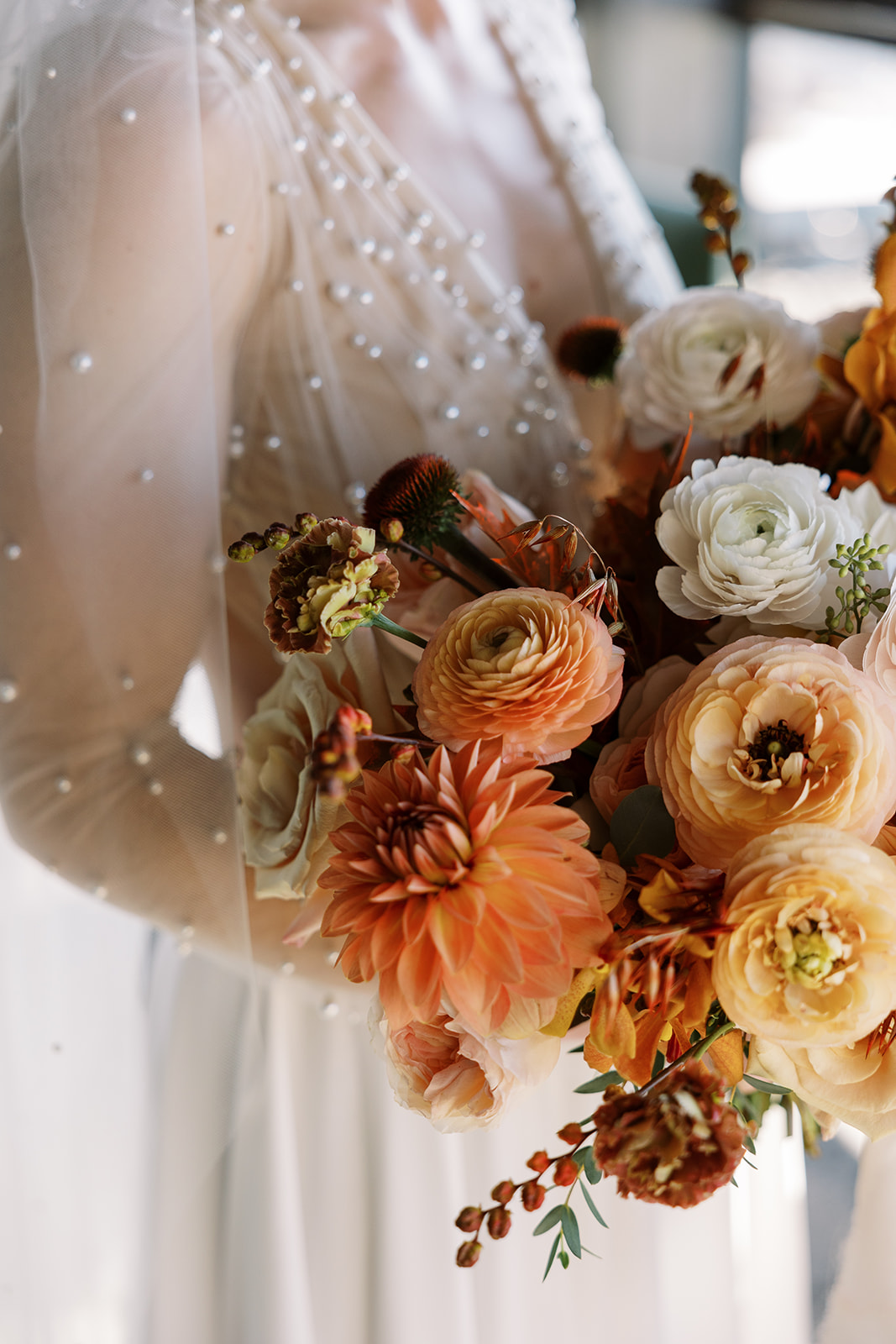 fall colored wedding bouquet